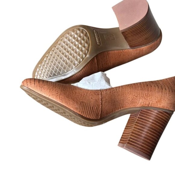 Aerosoles Heel Rest Womens Closed-Toe Block Heel Pumps Size 8 Faux Leather - Picture 4 of 8